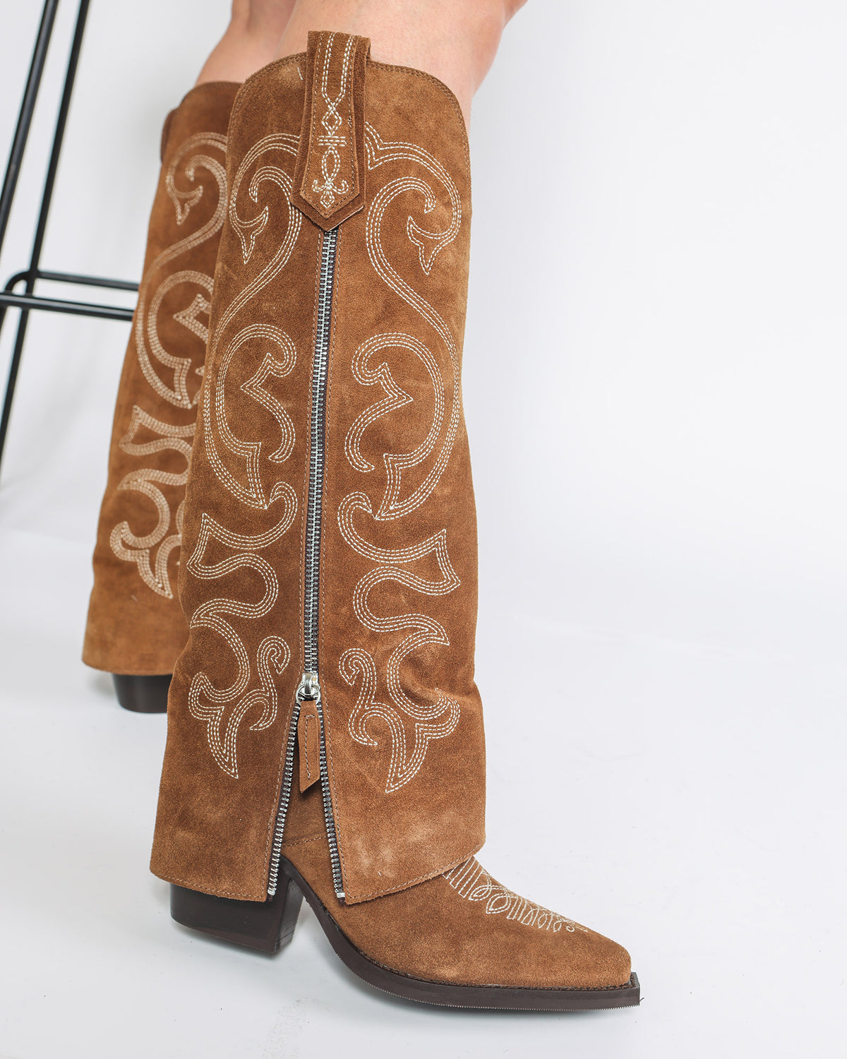 Ciocate Cowboy Lungi din Piele Intoarsa Tabacco - Wild Spirit