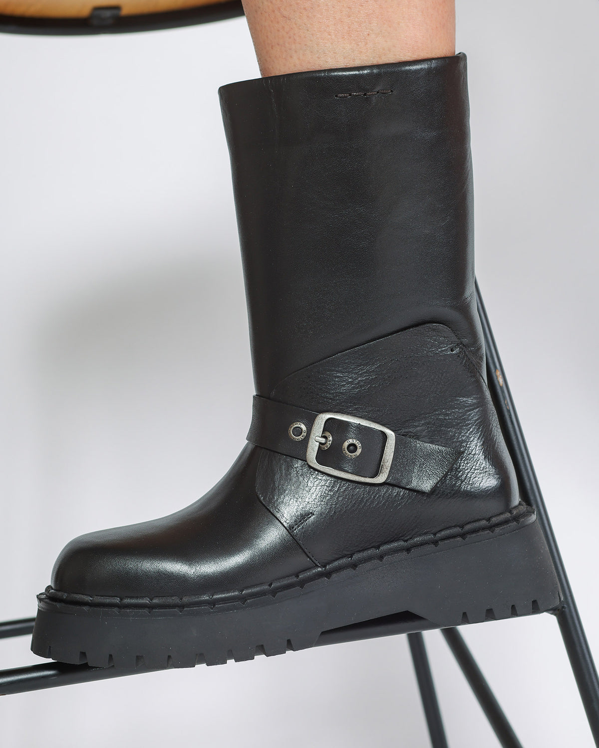 Bocanci Track Warrior Black