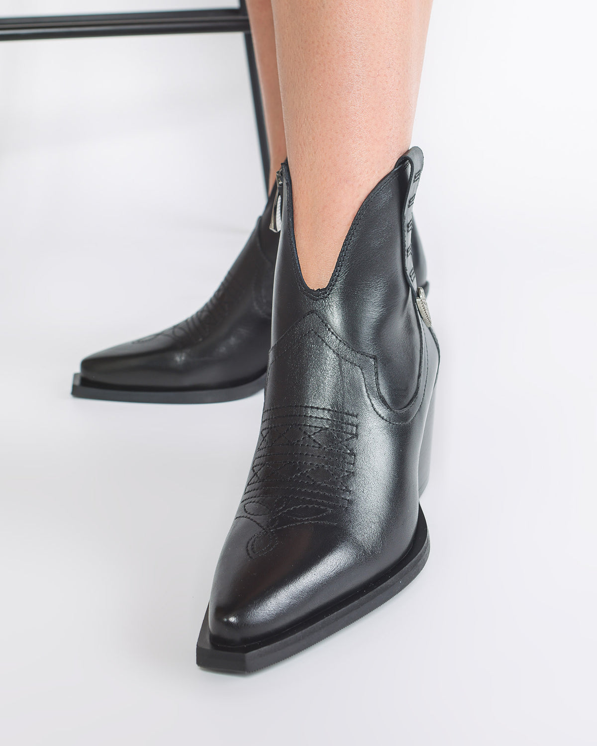 Ciocate Ankle Boots Suede Neagra Piele