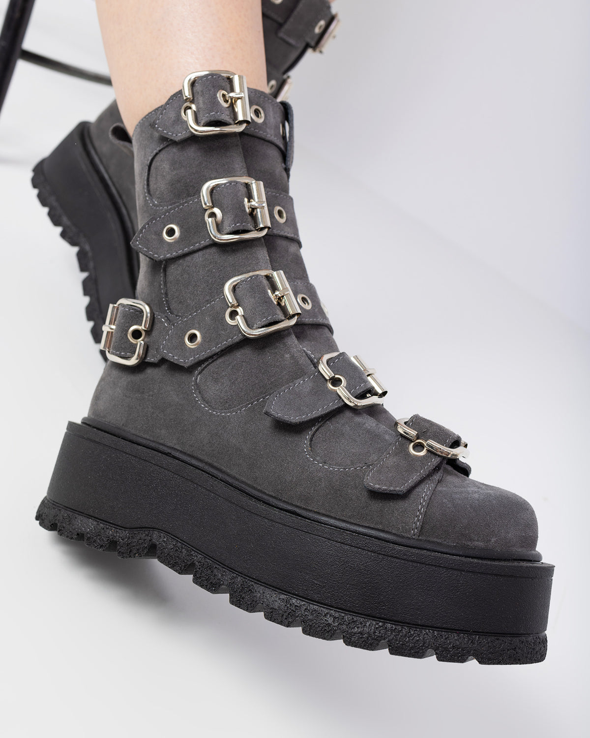 Bocanci gri piele intoarsa MANNIA WINTER EDITION