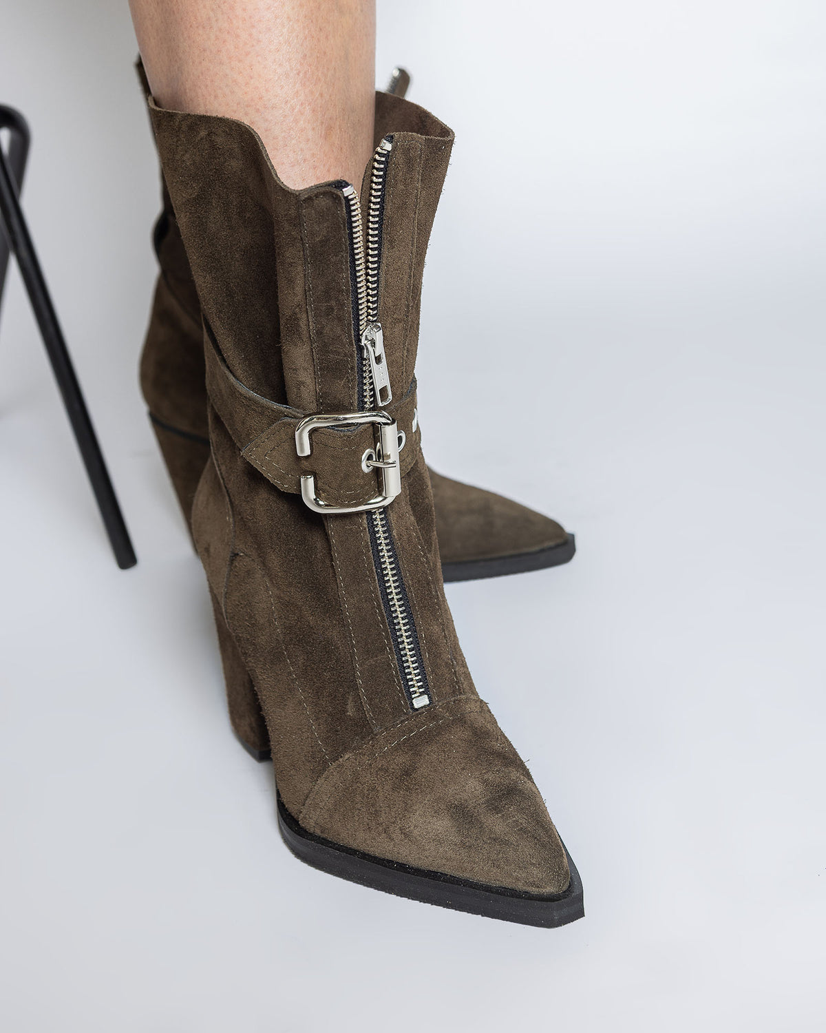 Ciocate khaki Icy Sensuality