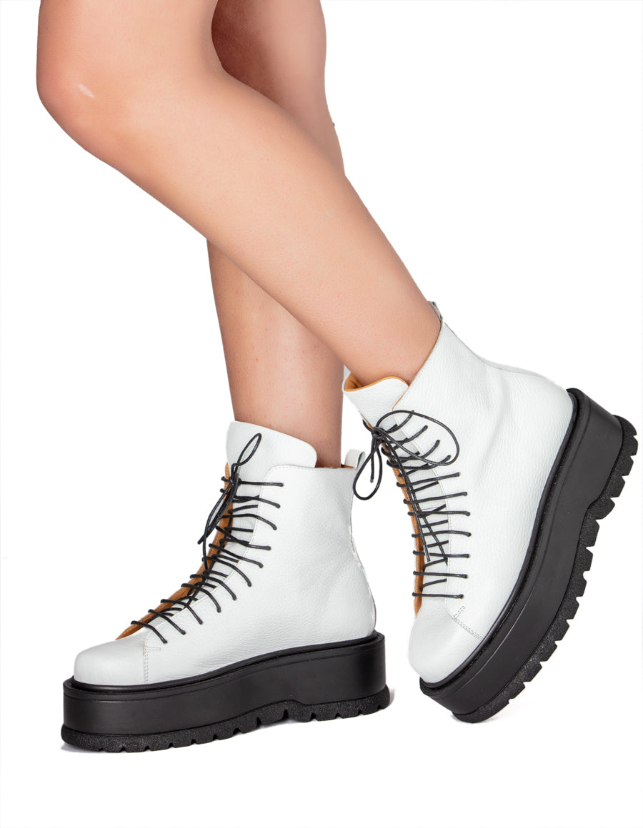 Bocanci din piele alba CHUNKY - MOJA