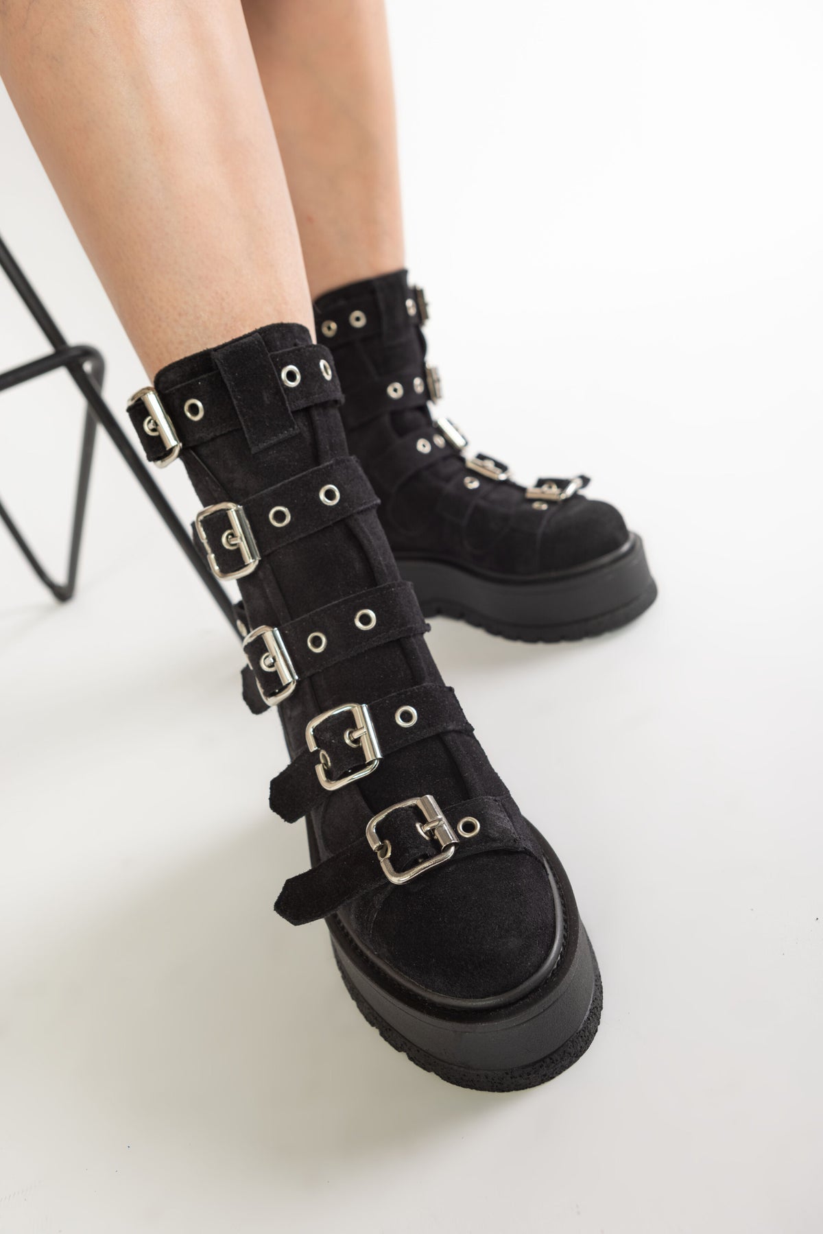 Bocanci din piele intoarsa neagra MANNIA WINTER EDITION