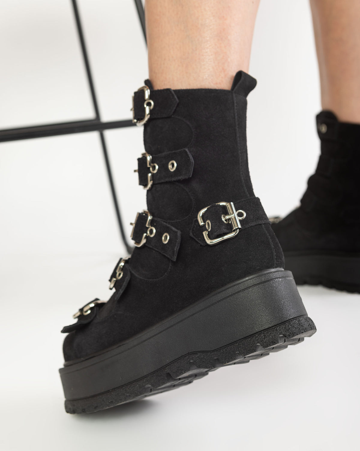 Bocanci din piele intoarsa neagra MANNIA WINTER EDITION