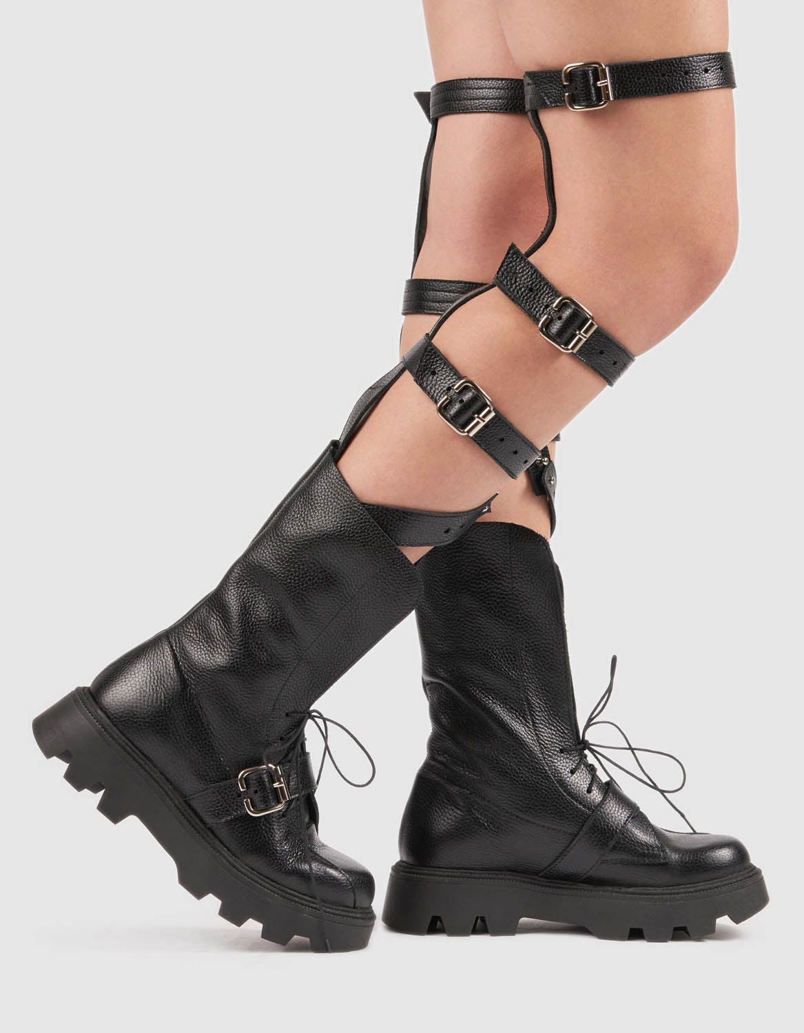 Bocanci din piele neagra Harness - MOJA