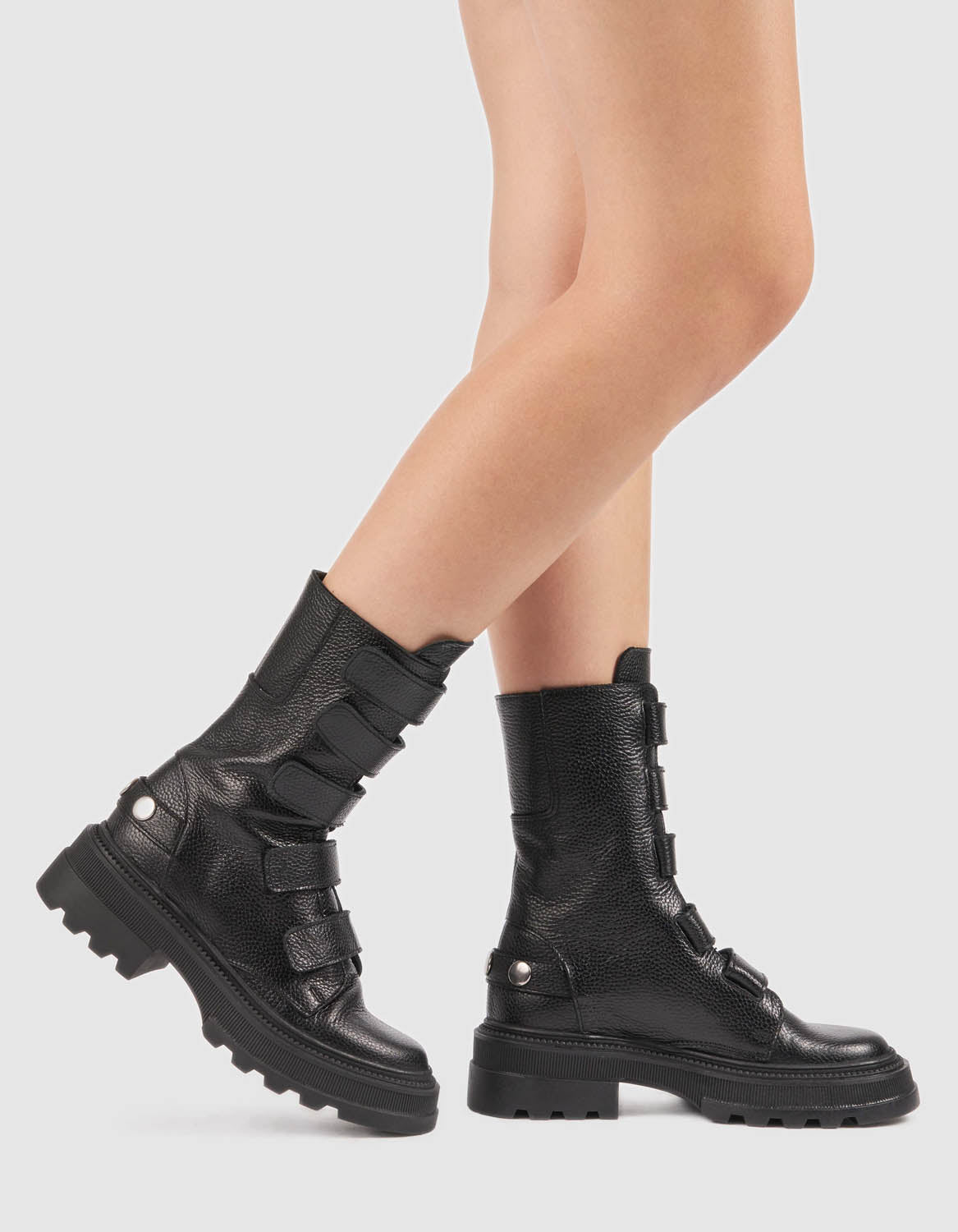 Bocanci din piele neagra Velcro - MOJA