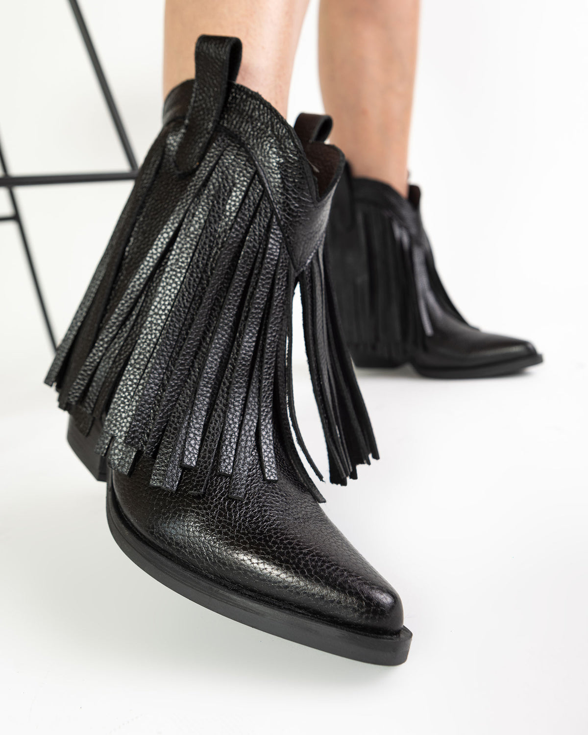 Ciocate din piele neagra Wild