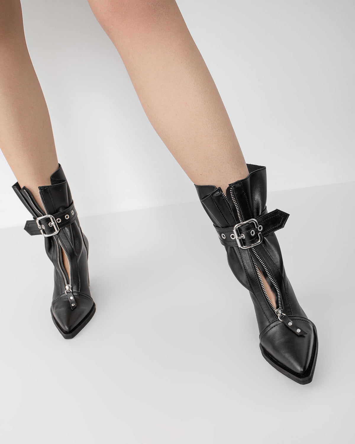 Ciocate negre Icy Sensuality - MOJA