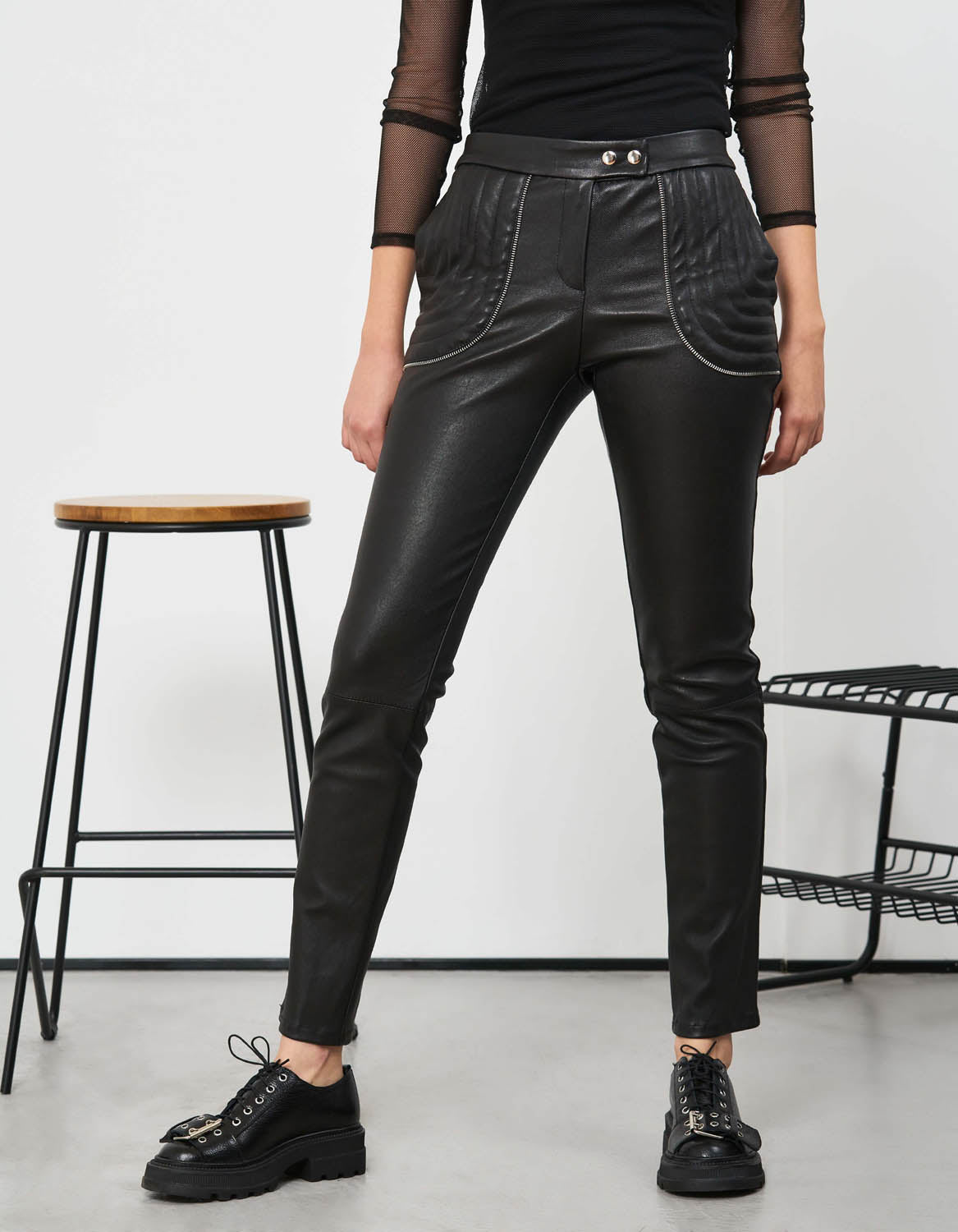 Pantaloni din piele naturala stretch Seam - MOJA