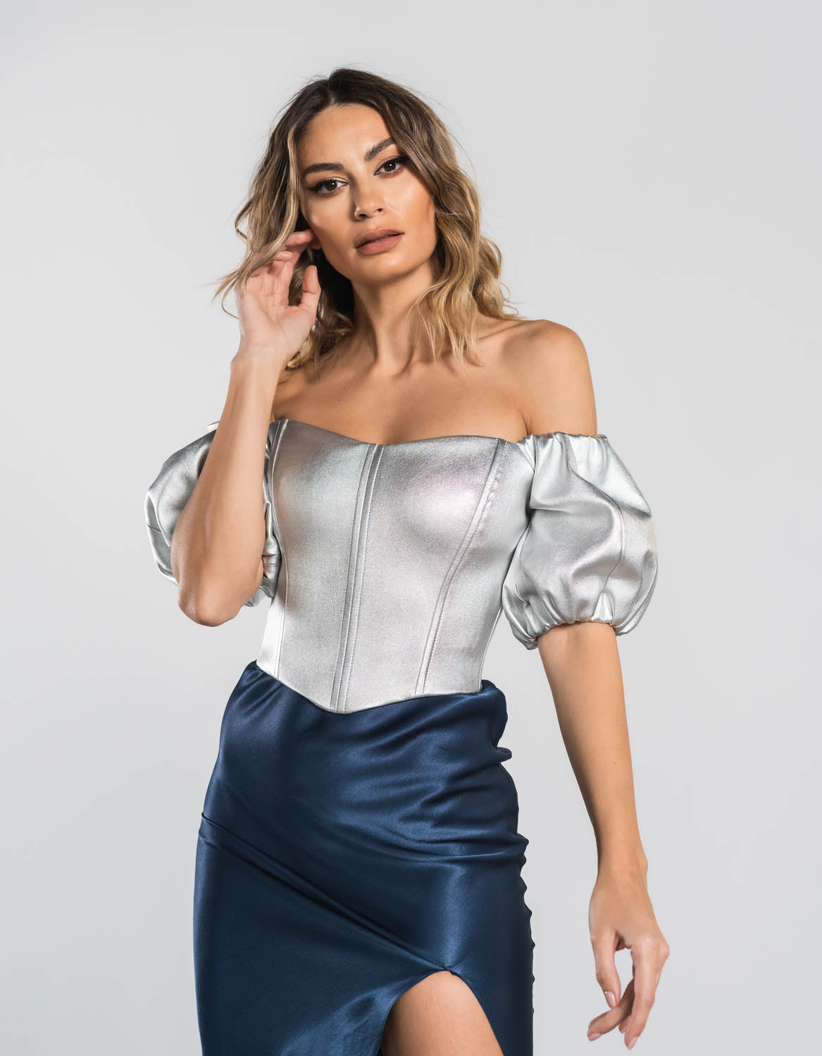 Top din piele argintie Afrodita - MOJA
