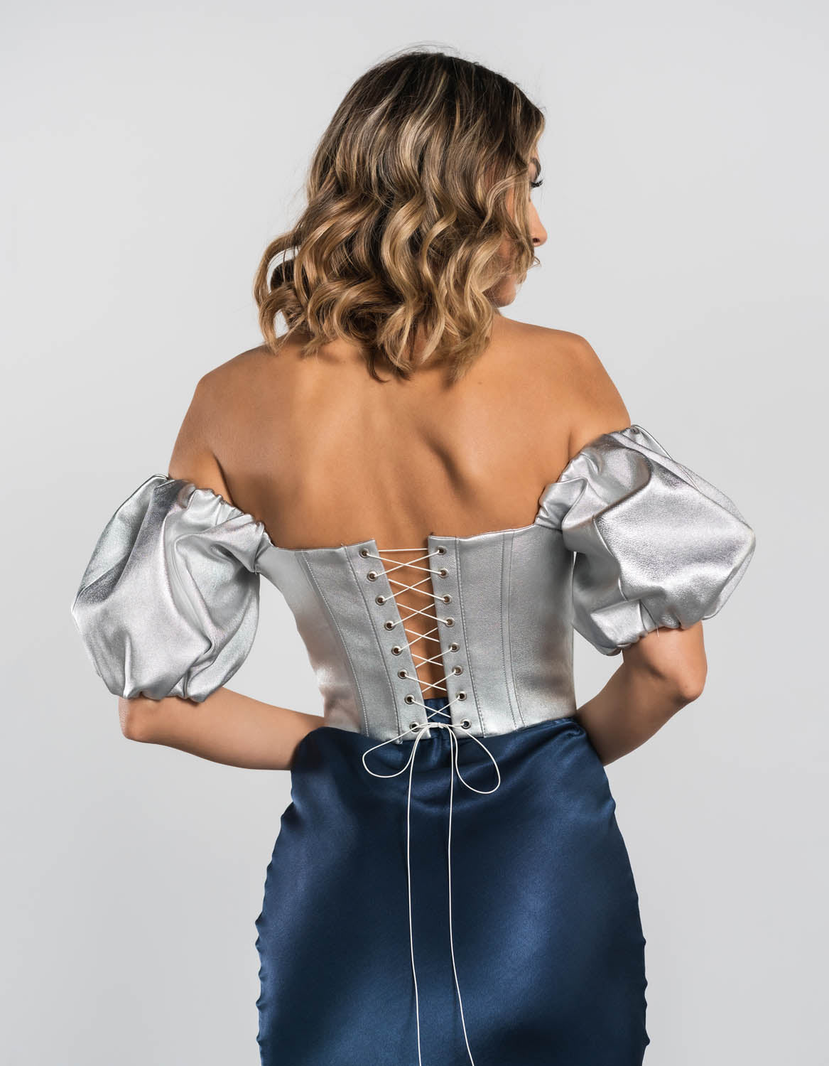 Top din piele argintie Afrodita - MOJA