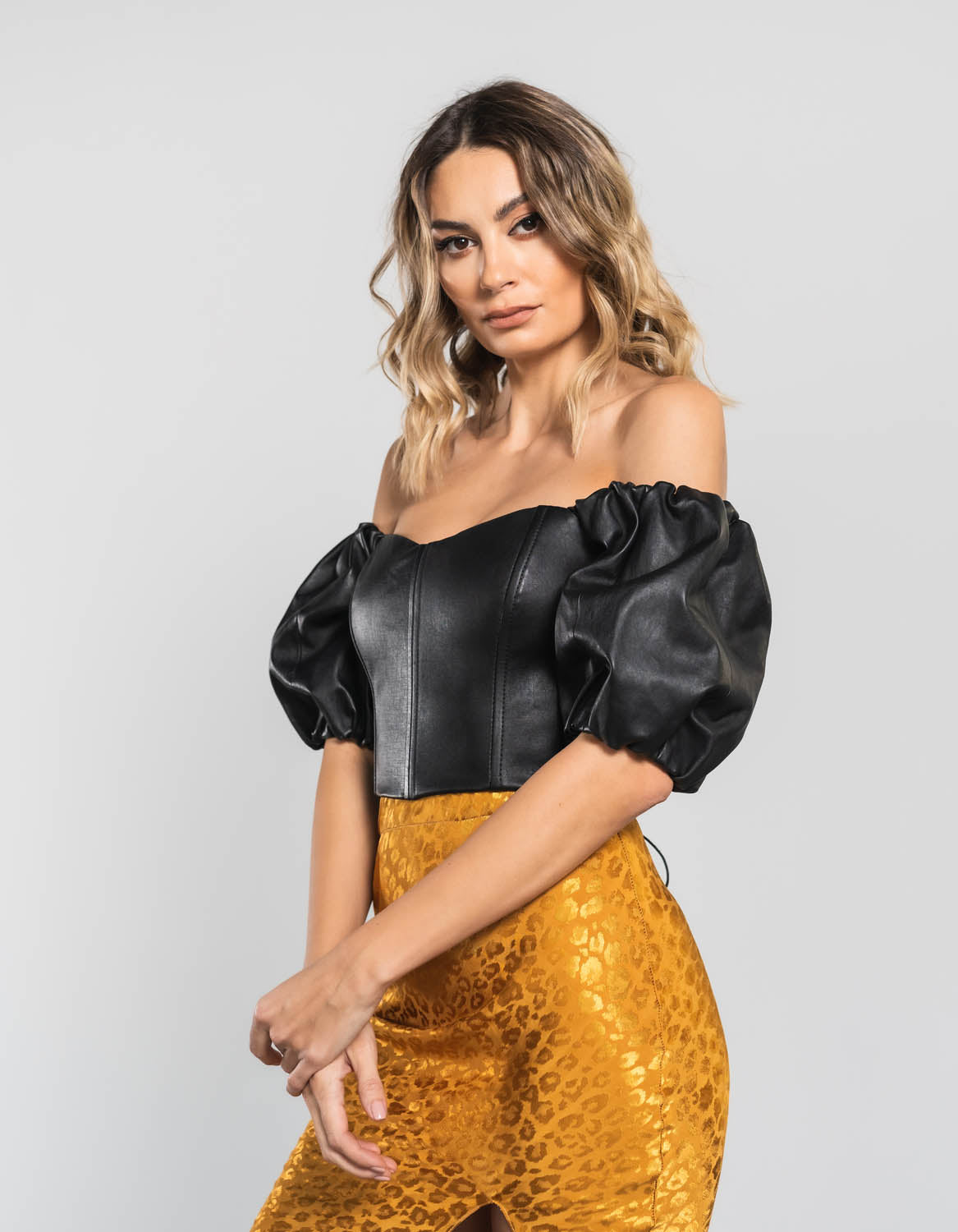 Top din piele negru Afrodita - MOJA