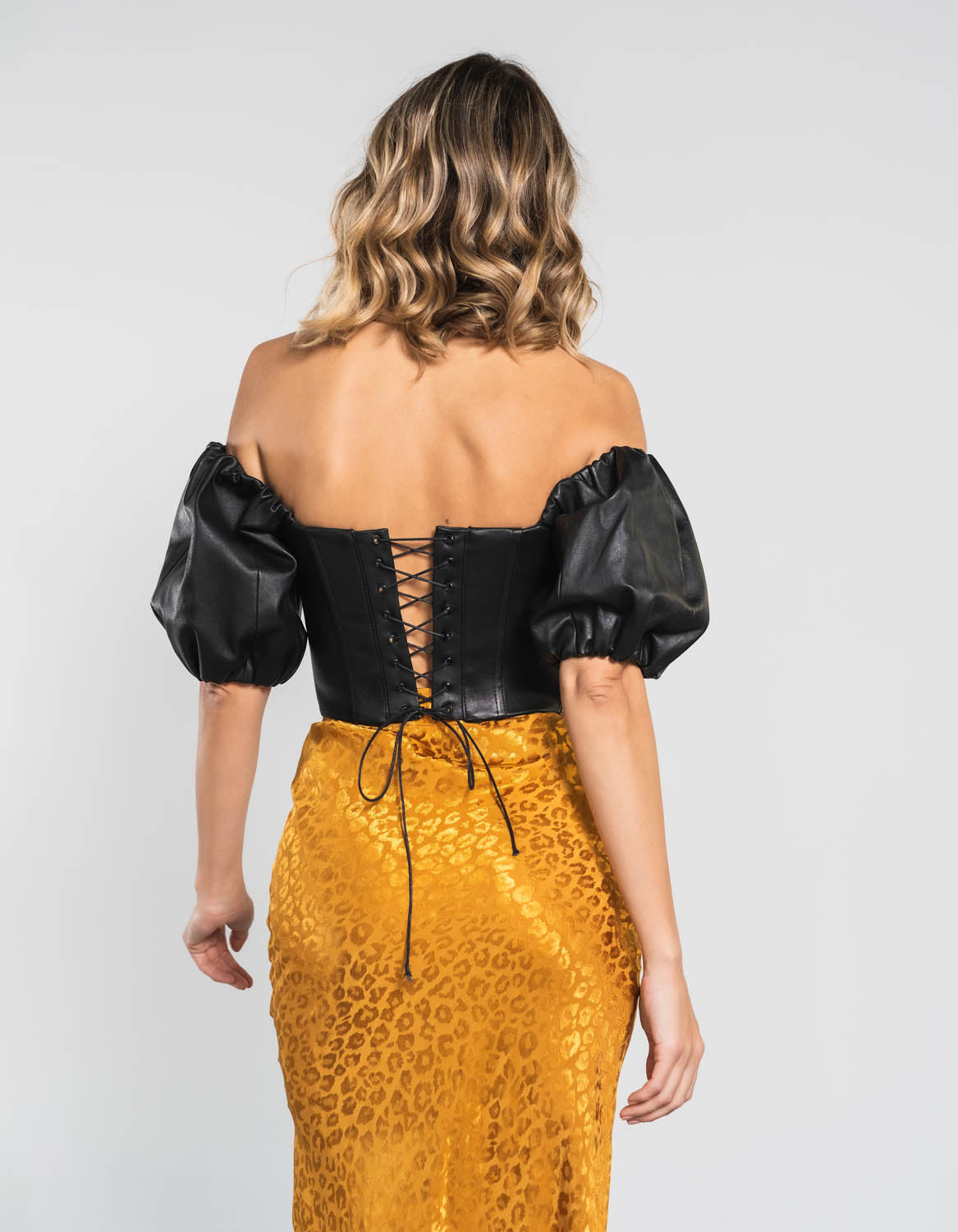Top din piele negru Afrodita - MOJA